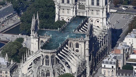 swimming pool notre dame